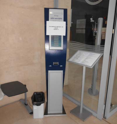 Elektronischer Automat bei der Stadtverwaltung von Lagos