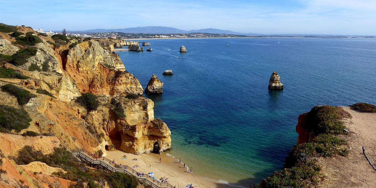 Sandsteinfelsen bei Lagos, Portugal